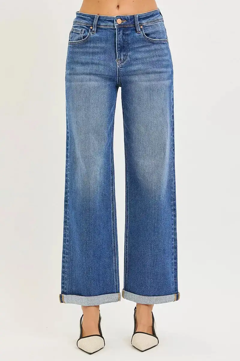 High-Rise Relaxed Washed Pocketed Straight Leg Jeans