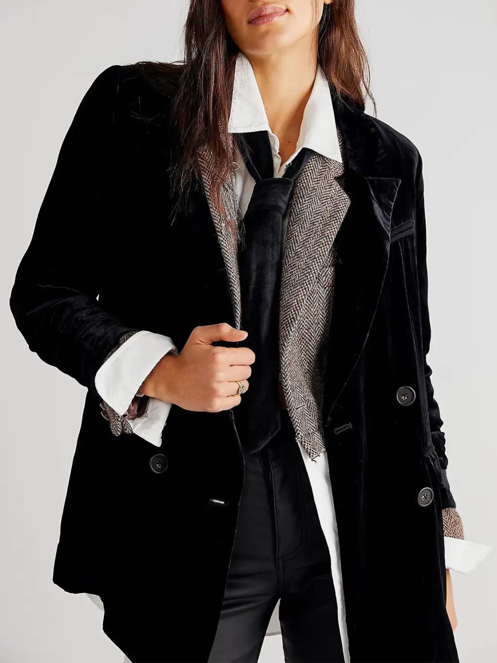 Lapel-Collar Long-Sleeve Blazer