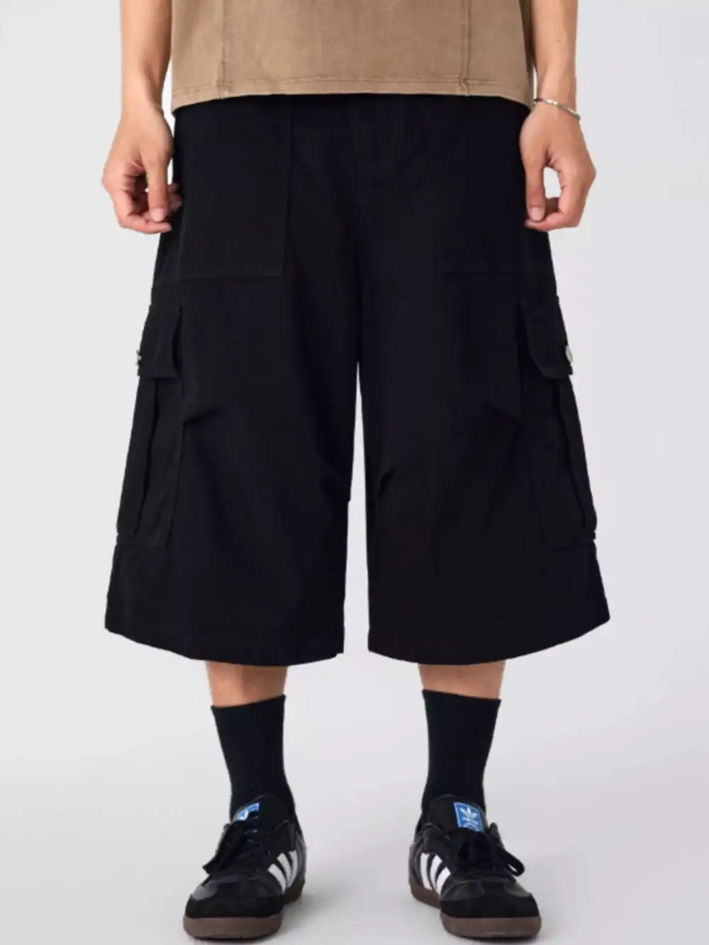 Men's Rugged Cargo Shorts with Flap Pocket Storage