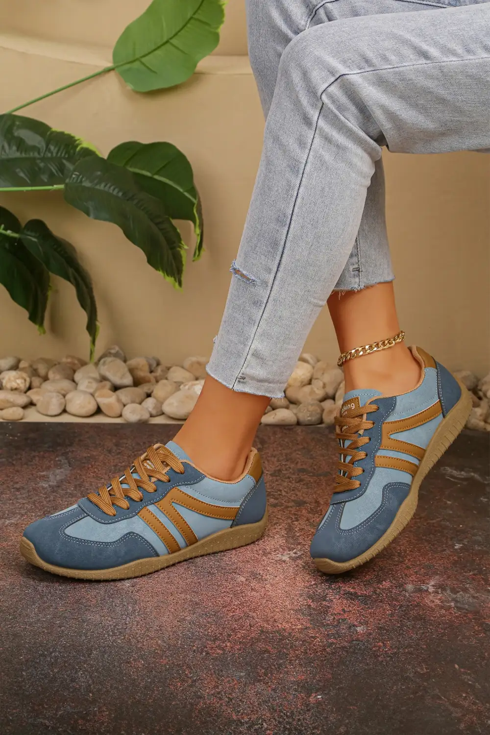 Contemporary Leather Lace-Up Casual Sneakers