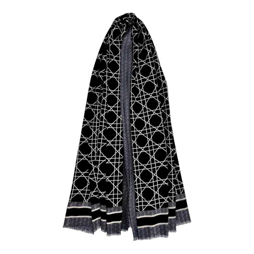Square Circle Lightweight Scarf