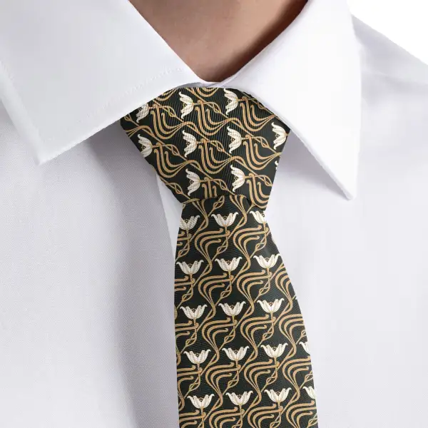 Timeless Floral Detail Necktie