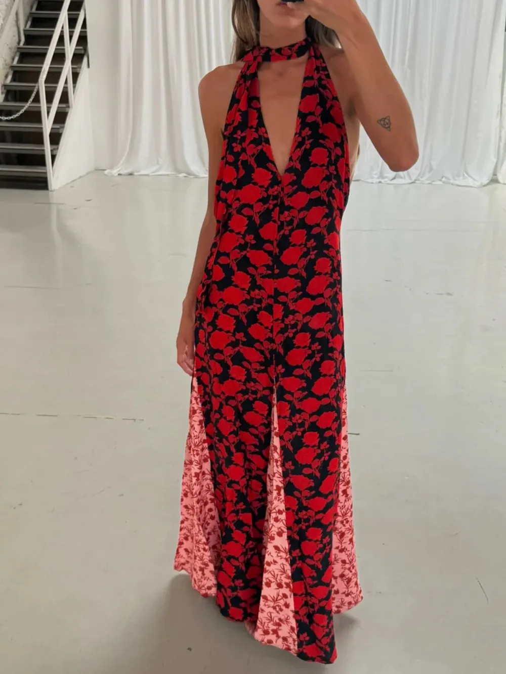 Casual Style V-neck Floral Dress