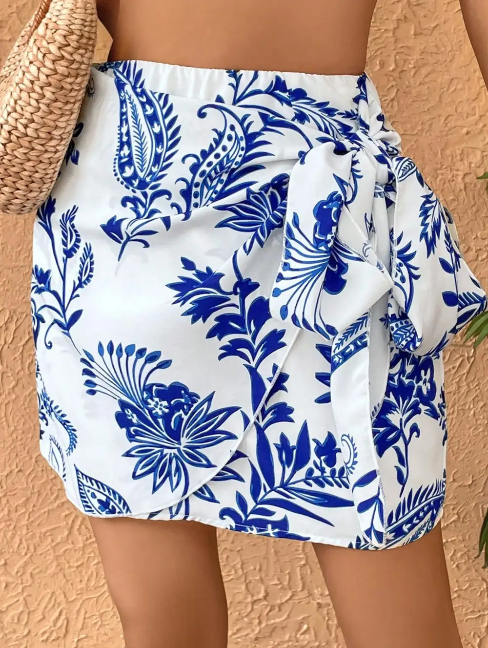 Print Bow Tie Flowy Mini Skirt