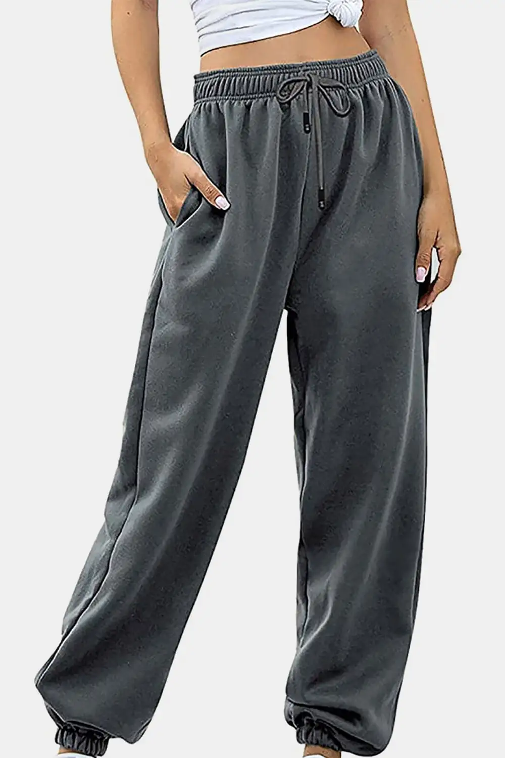 Relaxed Elastic-Waist Pocketed Jogger Pants