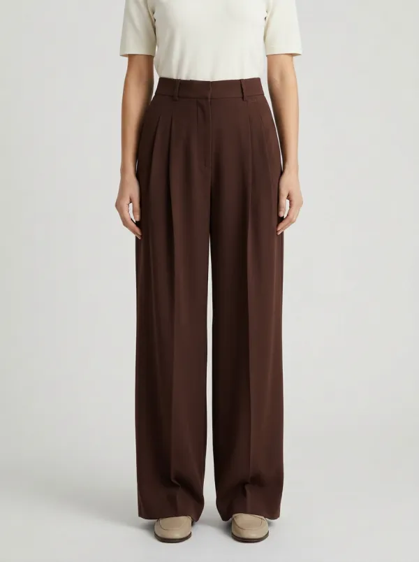 Everyday Wide-Leg Pleated Women's Wide-Leg Pants