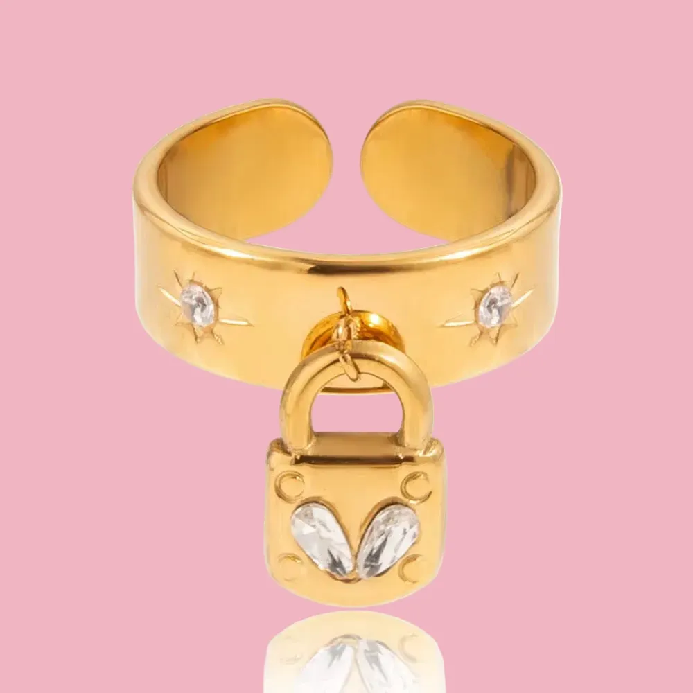 Padlock Accent Ring