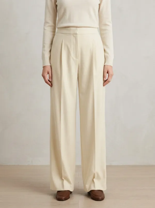 Tailored Detail Pleated Wide-Leg Trousers
