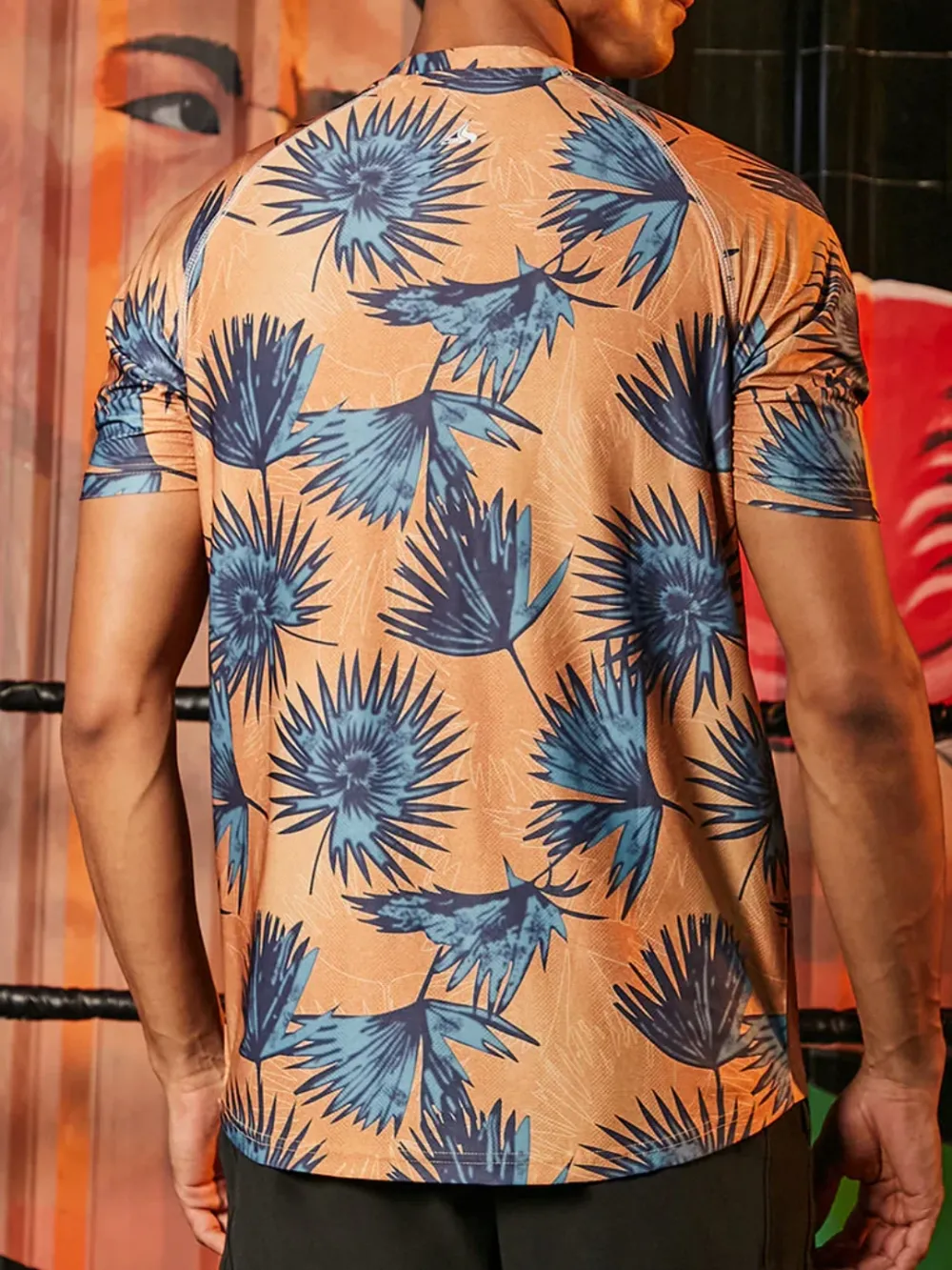 Tropical Leaf Print Athletic T Shirt