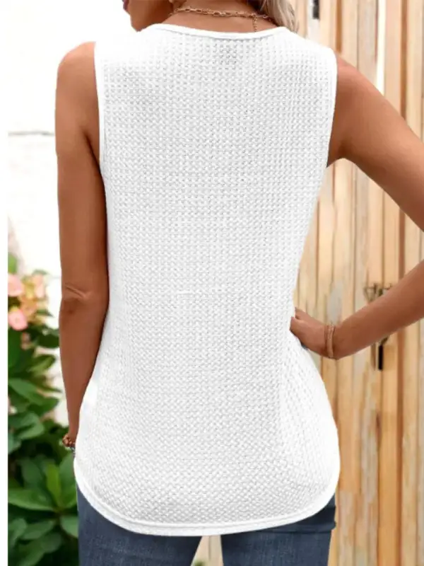 Classic Lace Detail V-Neck Tank