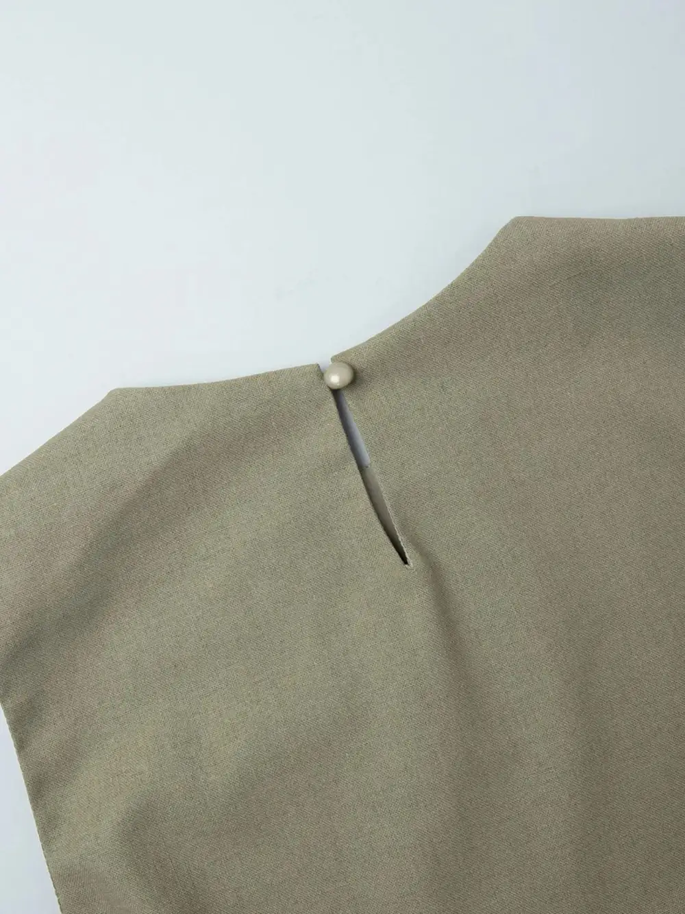 Essential Round Neck Sleeveless Detail Coordinated Set