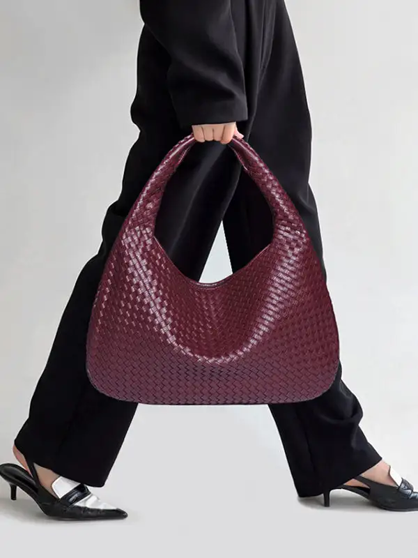 Woven Vintage Shoulder Bag