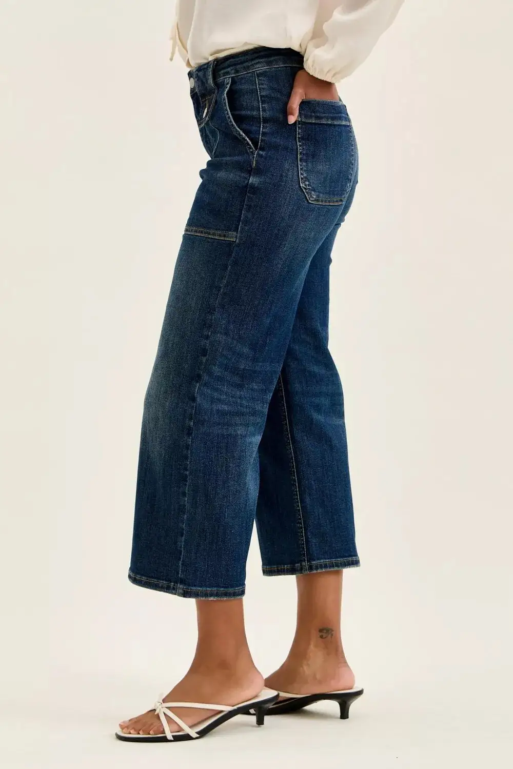 Everyday High Rise Patch Pocket Wide Leg Jeans