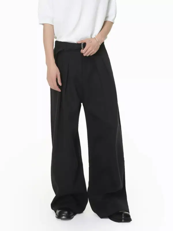 Relaxed Men's Wide Leg Pleated Pants