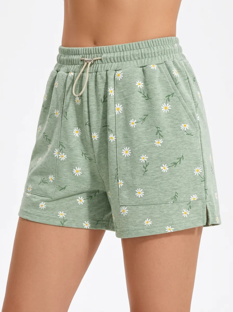 Women's Daisy Patch-Pocket Side-Slit Shorts