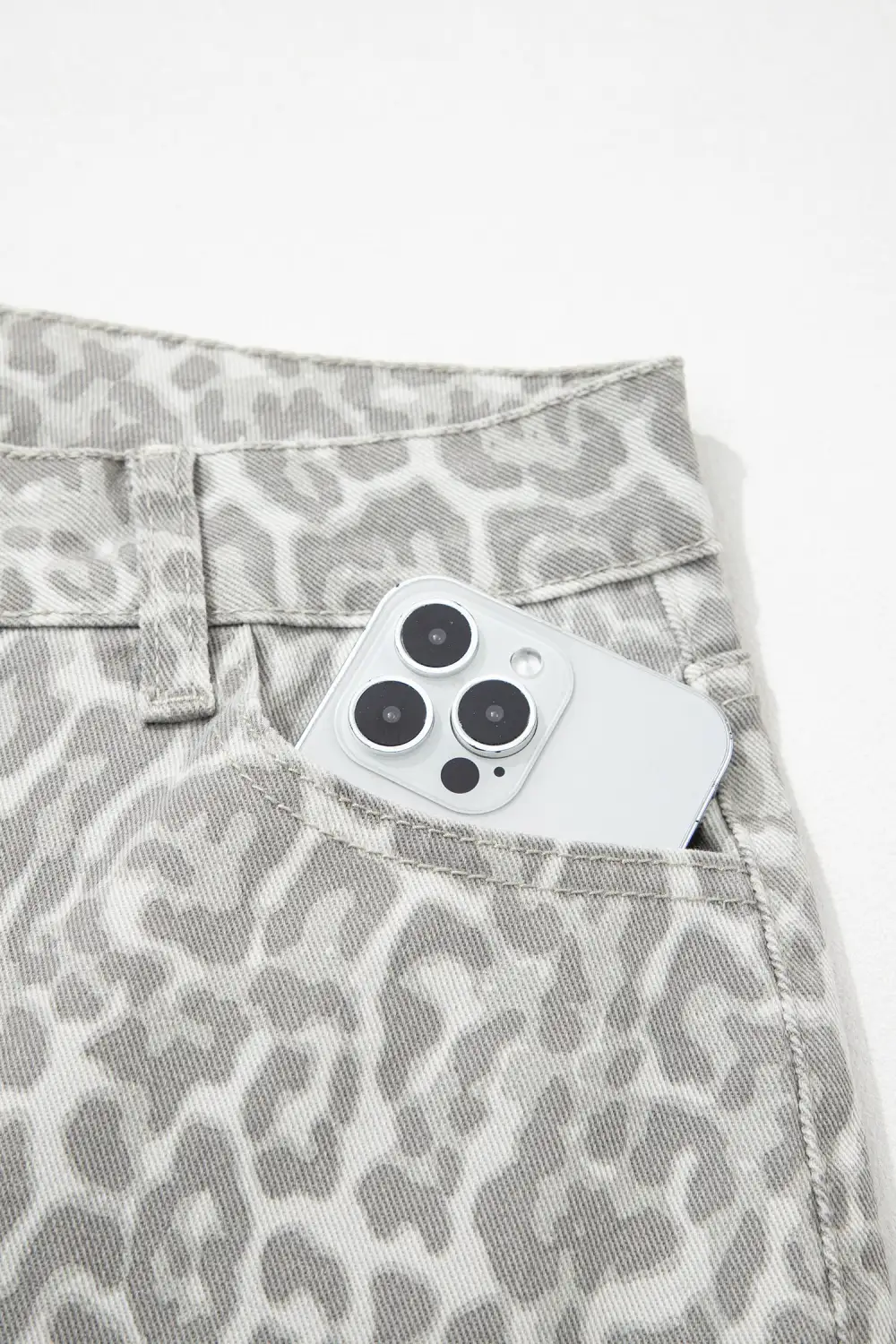 Collared High Rise Denim Jeans