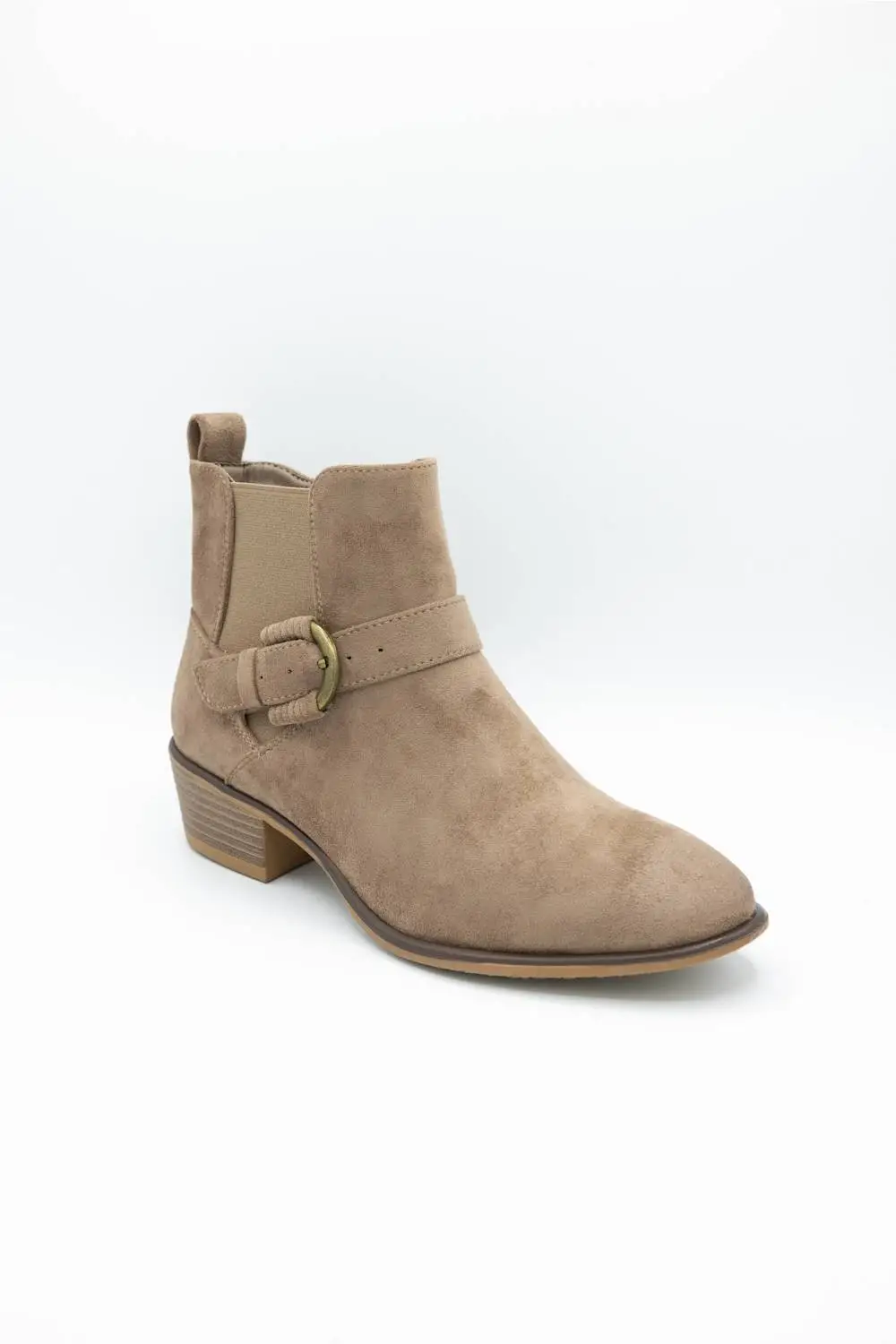 Classic Buckle Detail Zip Entry Pointed Toe Ankle Bootie