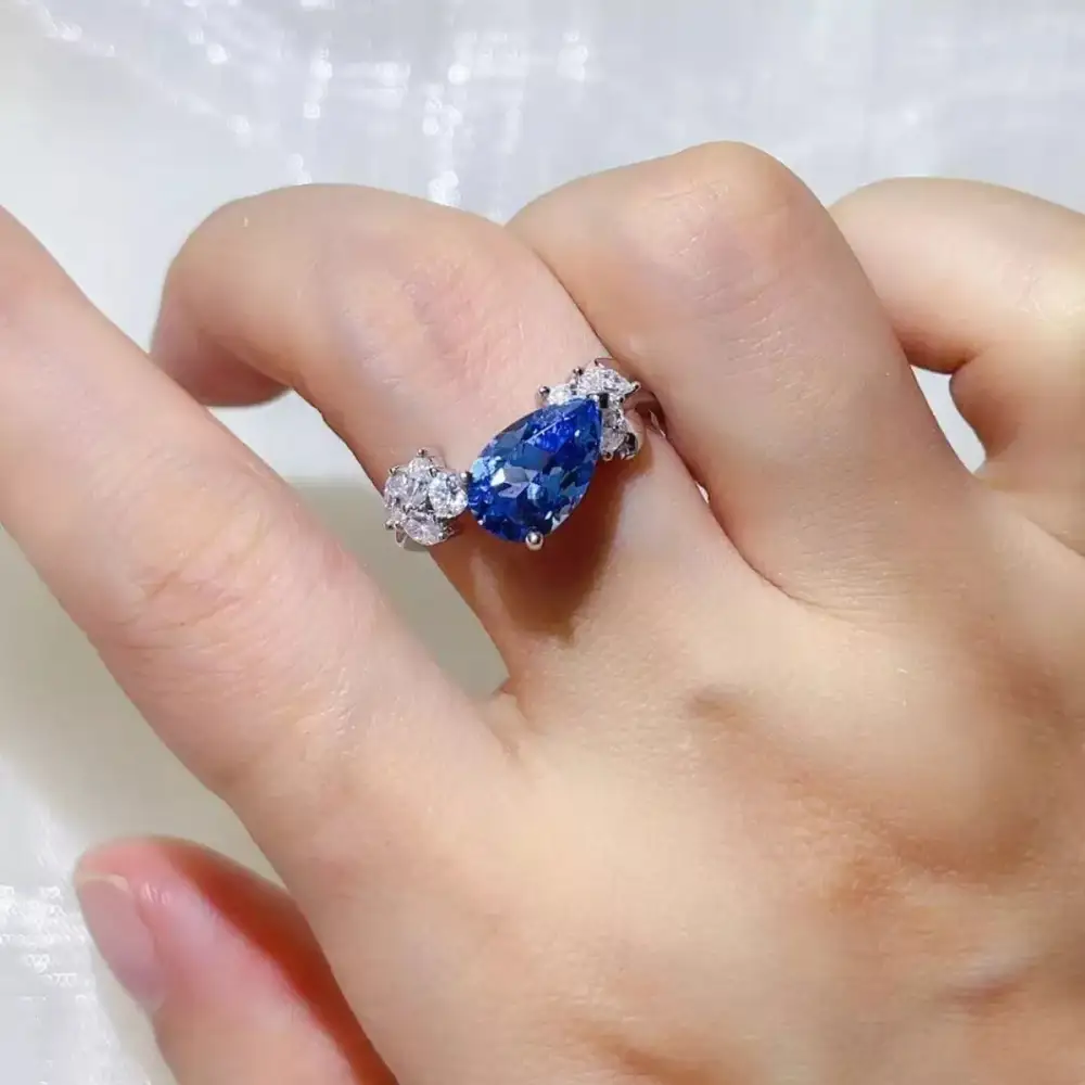 Sterling Silver Moissanite Smooth Ring