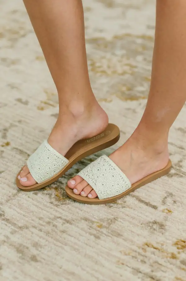 Crochet Slip on Sandals