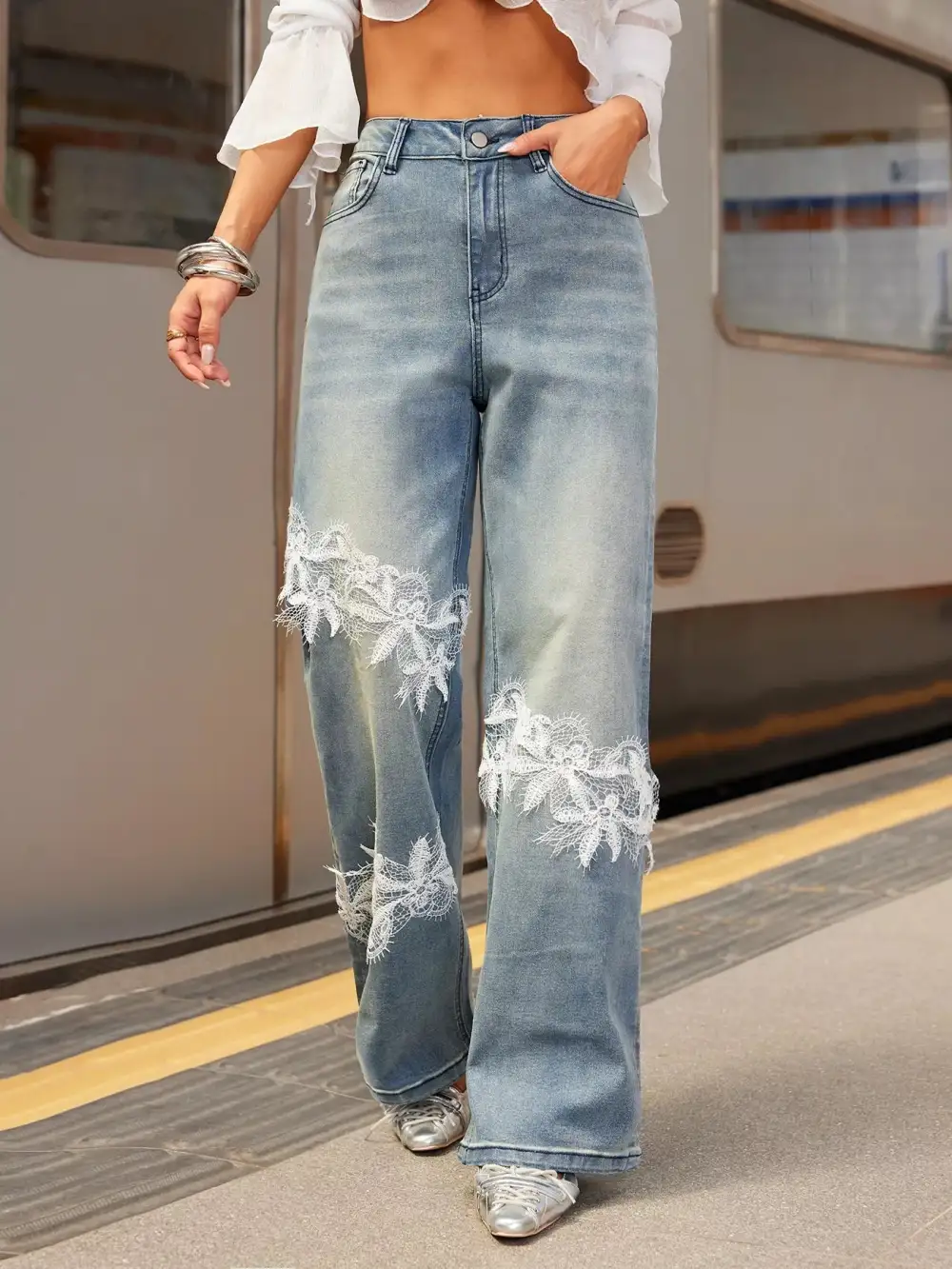 Comfy Collared Denim Jeans