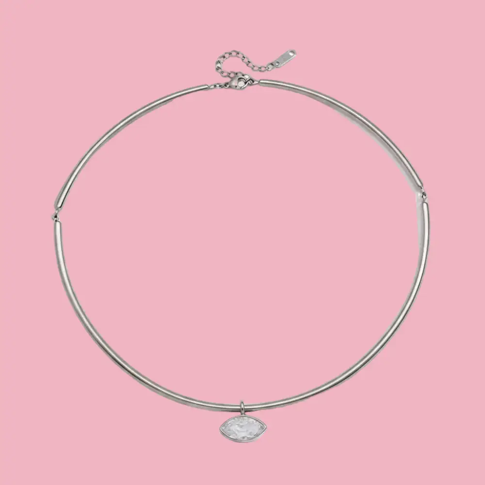 Refined Subtle Minimal Everyday Necklace