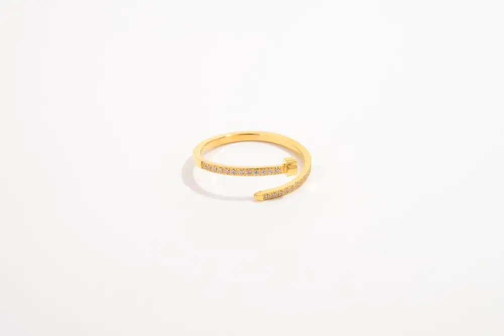 Sculpted Minimal Everyday Fashion Ring