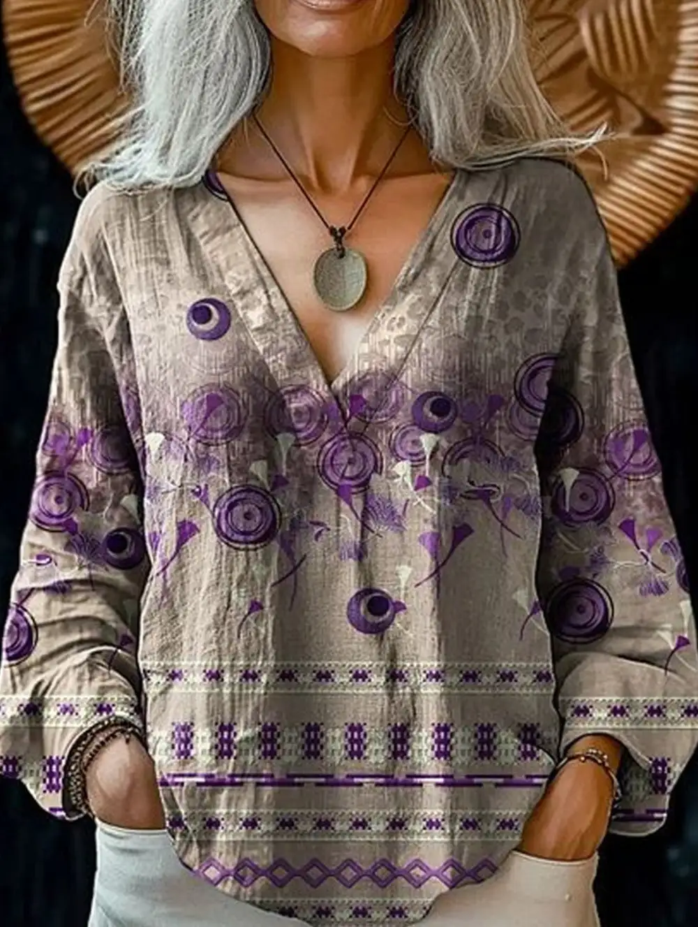 Printed V-Neck Long-Sleeved Pullover Shirt