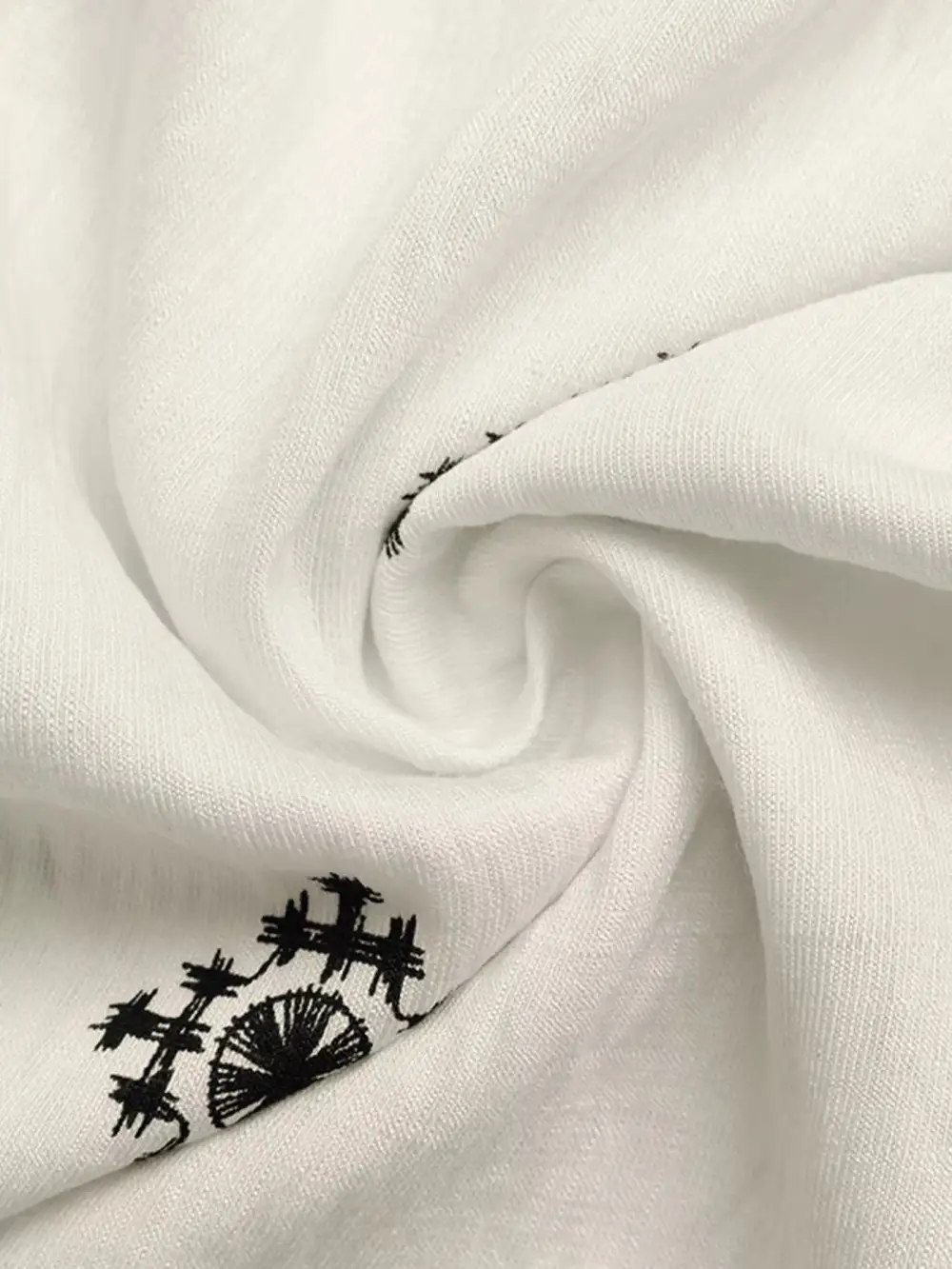 Balanced Detail Printed Midi Dress