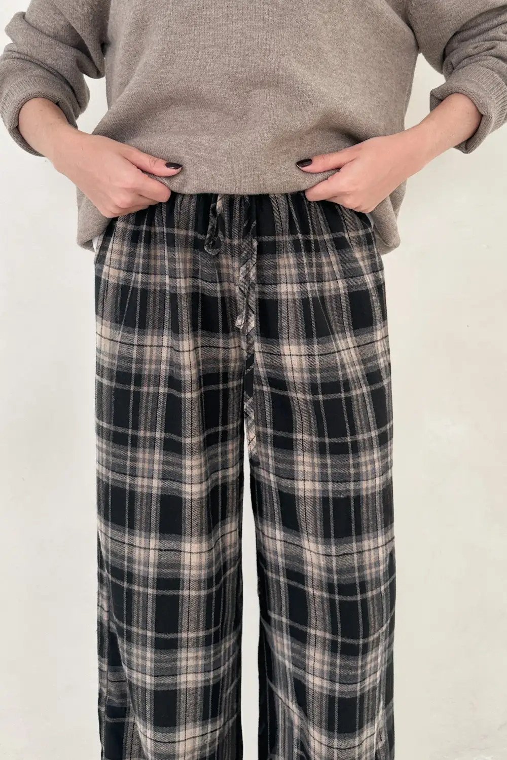Soft Line Relaxed Soft Pants