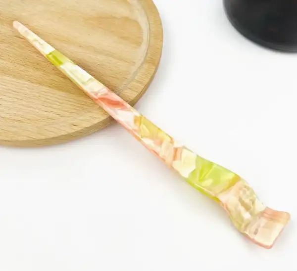 Wavy Hair Pin