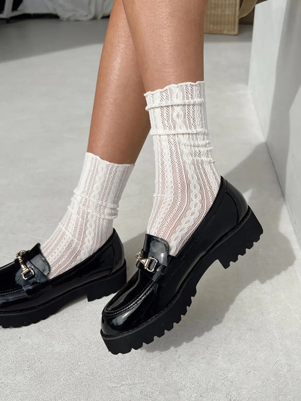 White Lace Ankle Socks