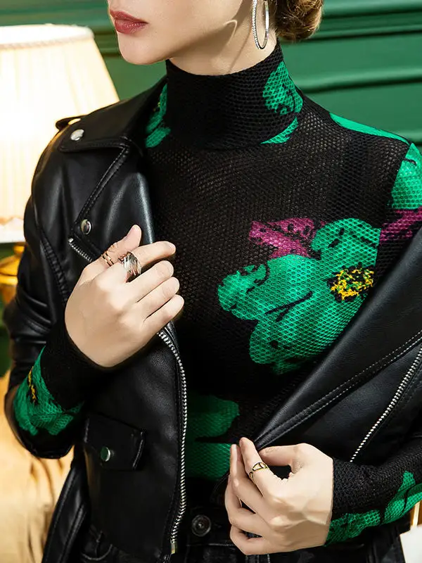 Urban Slim Fit Lace Detail Print Half Turtleneck T-Shirt