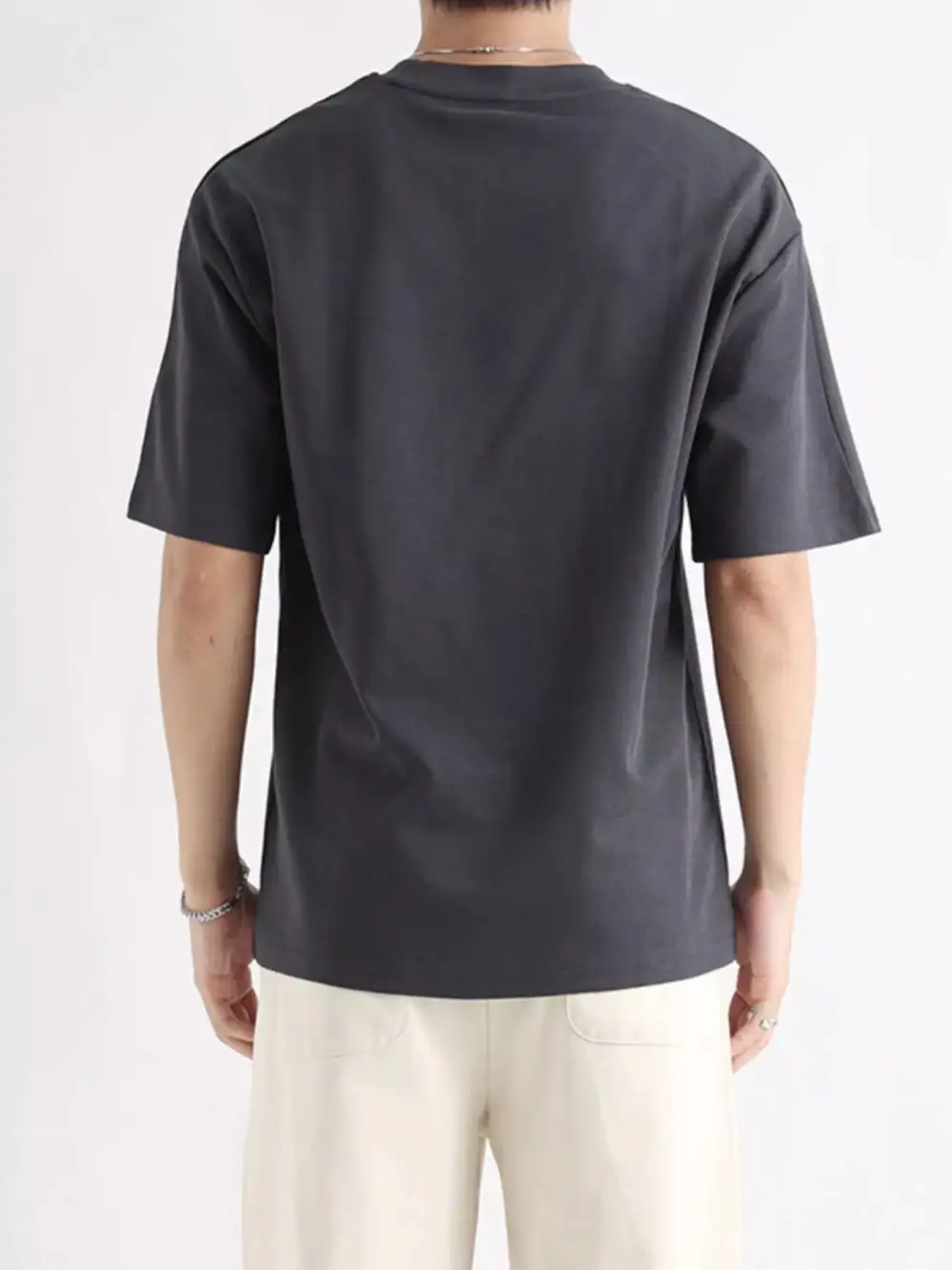 Easygoing Men's Relaxed Fit T-shirt