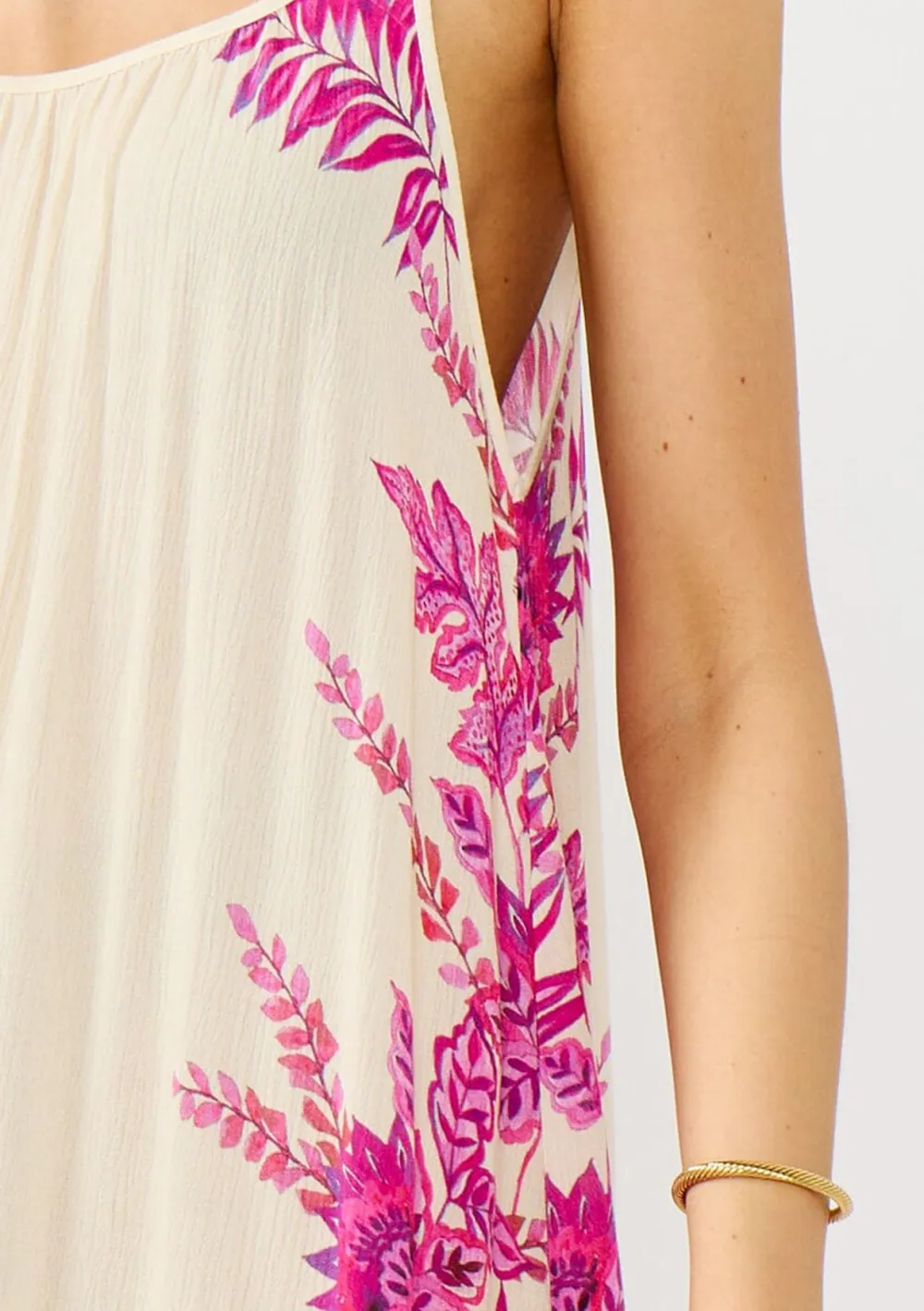 Floral Scoop Neck Maxi Dress