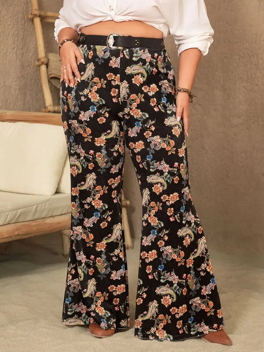 Relaxed Wide Leg Printed Pants