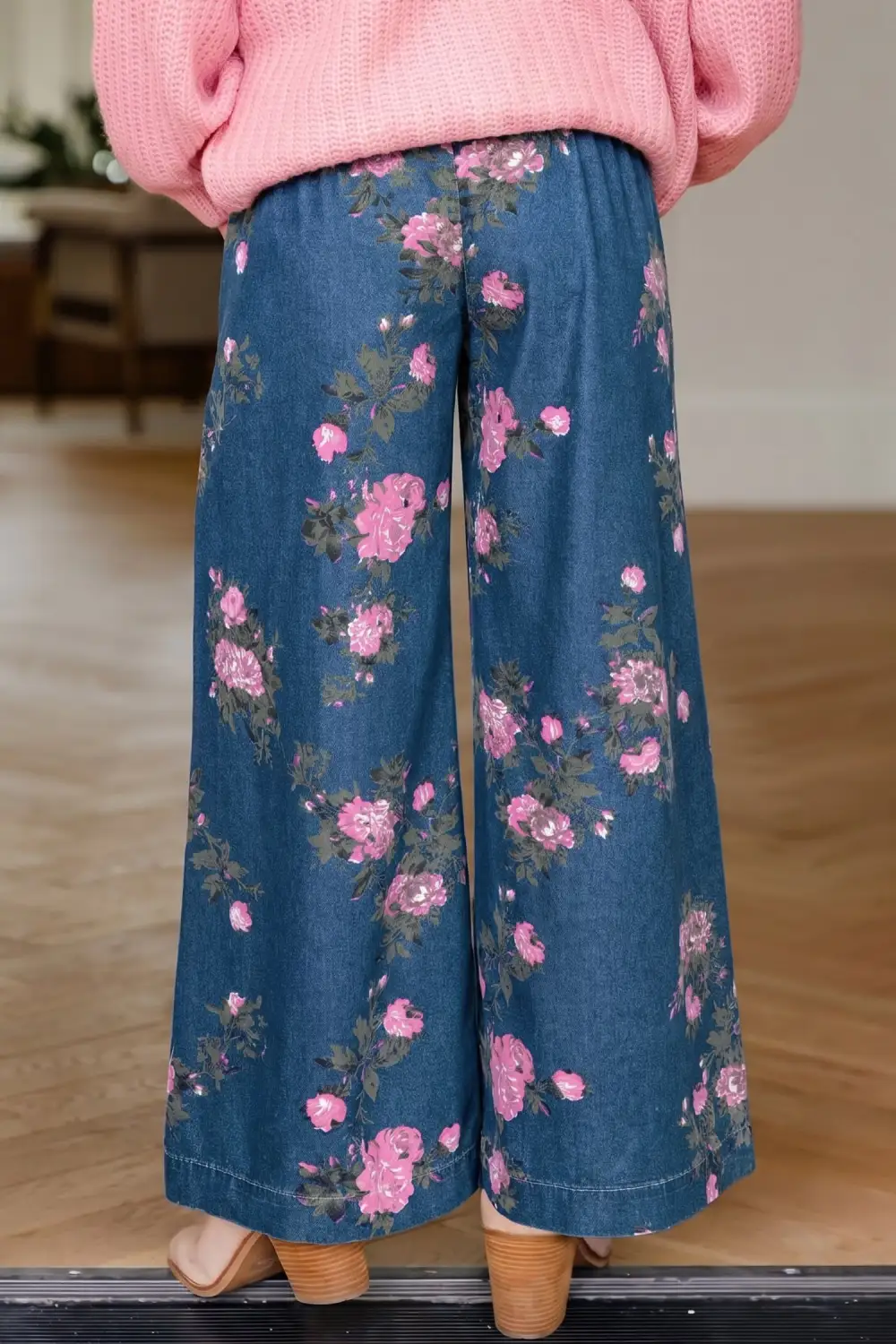 Wide Leg Button Elastic Denim Jeans