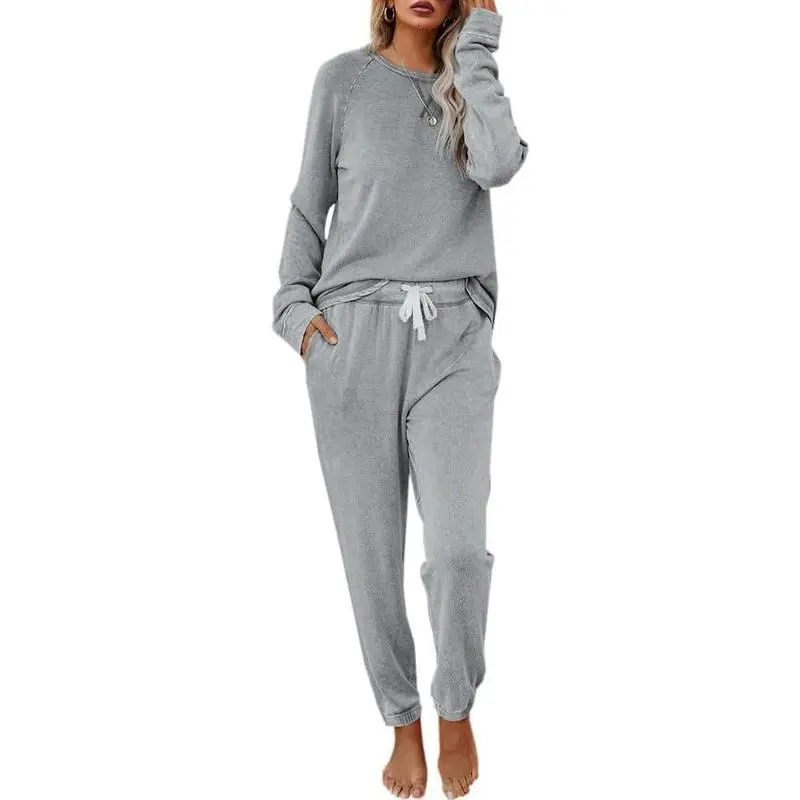 Women's Solid Sweatsuit