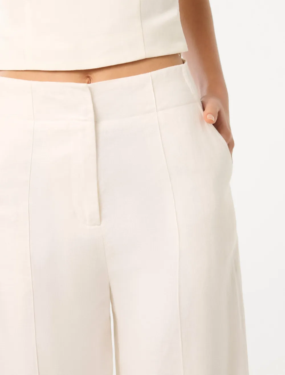 Wide-Leg Pants
