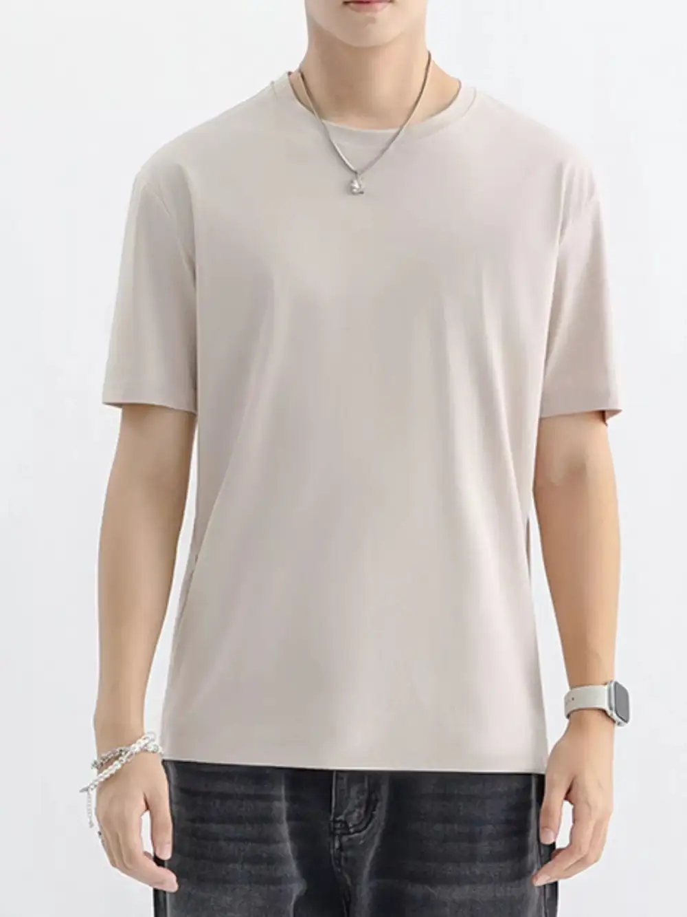 Modern Men's Casual T-shirt