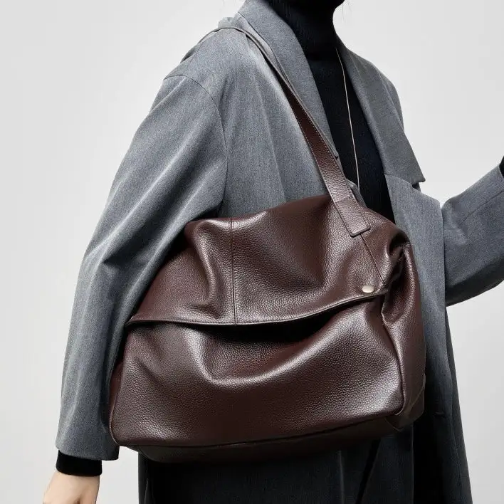 Structured Minimal Leather Handbag