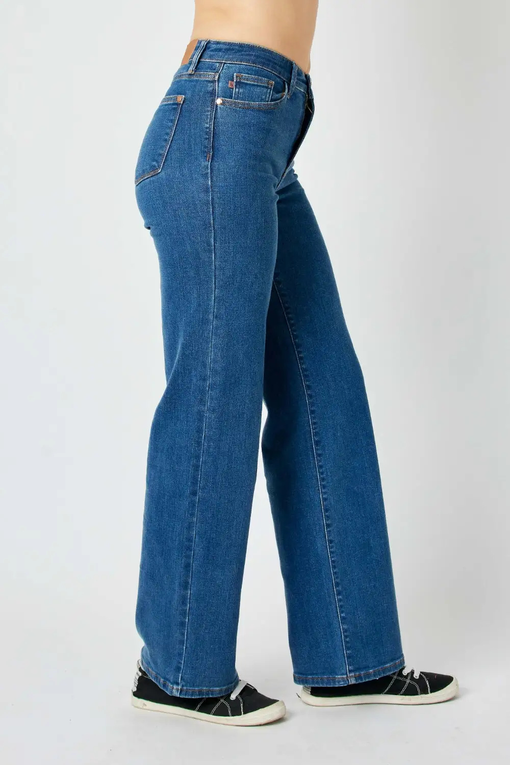Refined High-Rise Washed Pocketed Stretch Straight Leg Jeans
