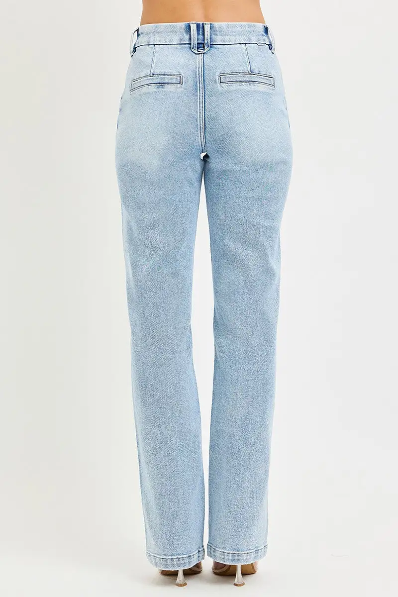 Easygoing High-Rise Washed Pocketed Stretch Straight Leg Jeans