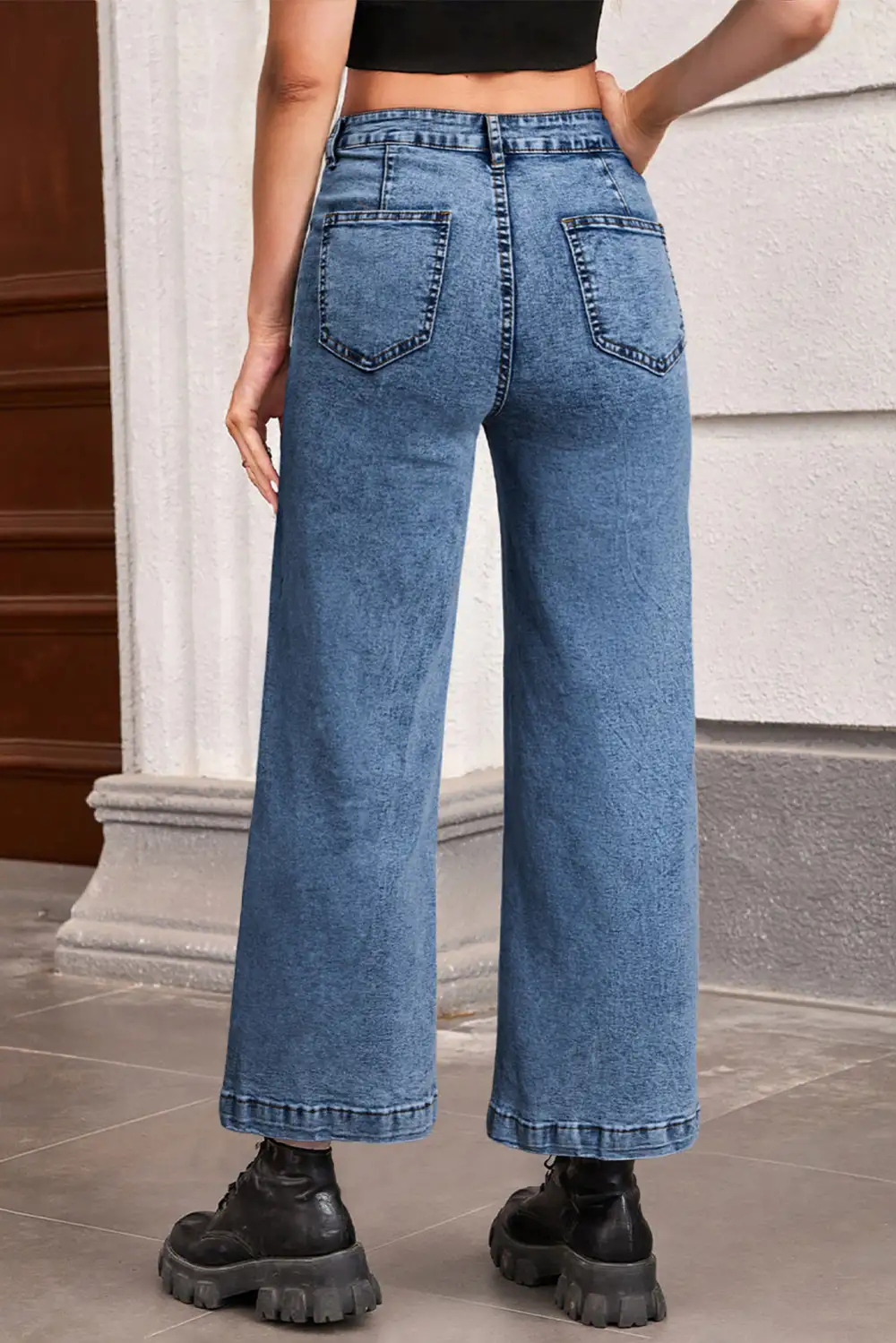 Patch Pocket Straight Leg Loose Jeans