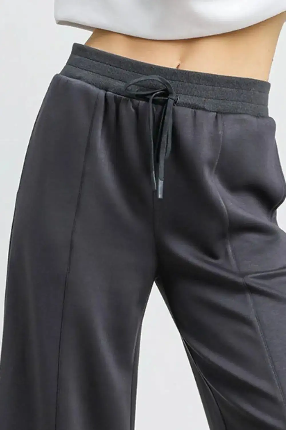 Wide-Leg Drawstring Cropped Pocketed Active Pants