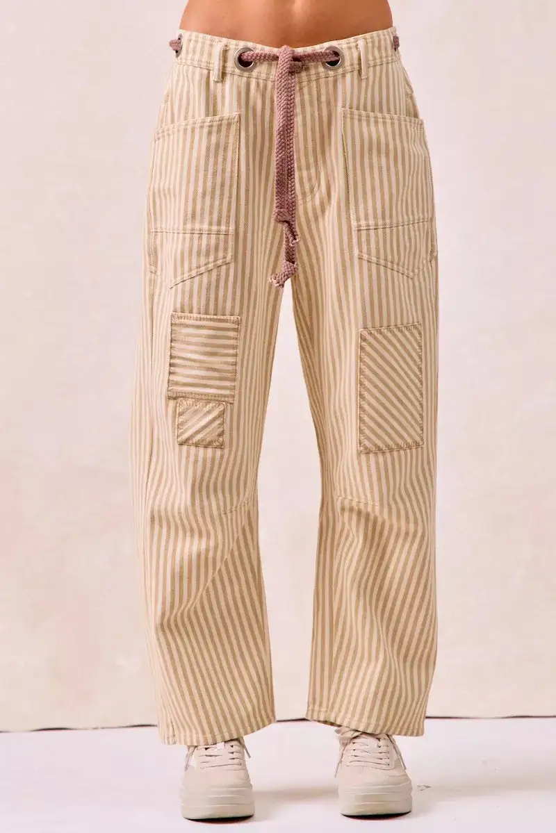 Minimal Sequin Striped Barrel Leg Relaxed Fit Pants