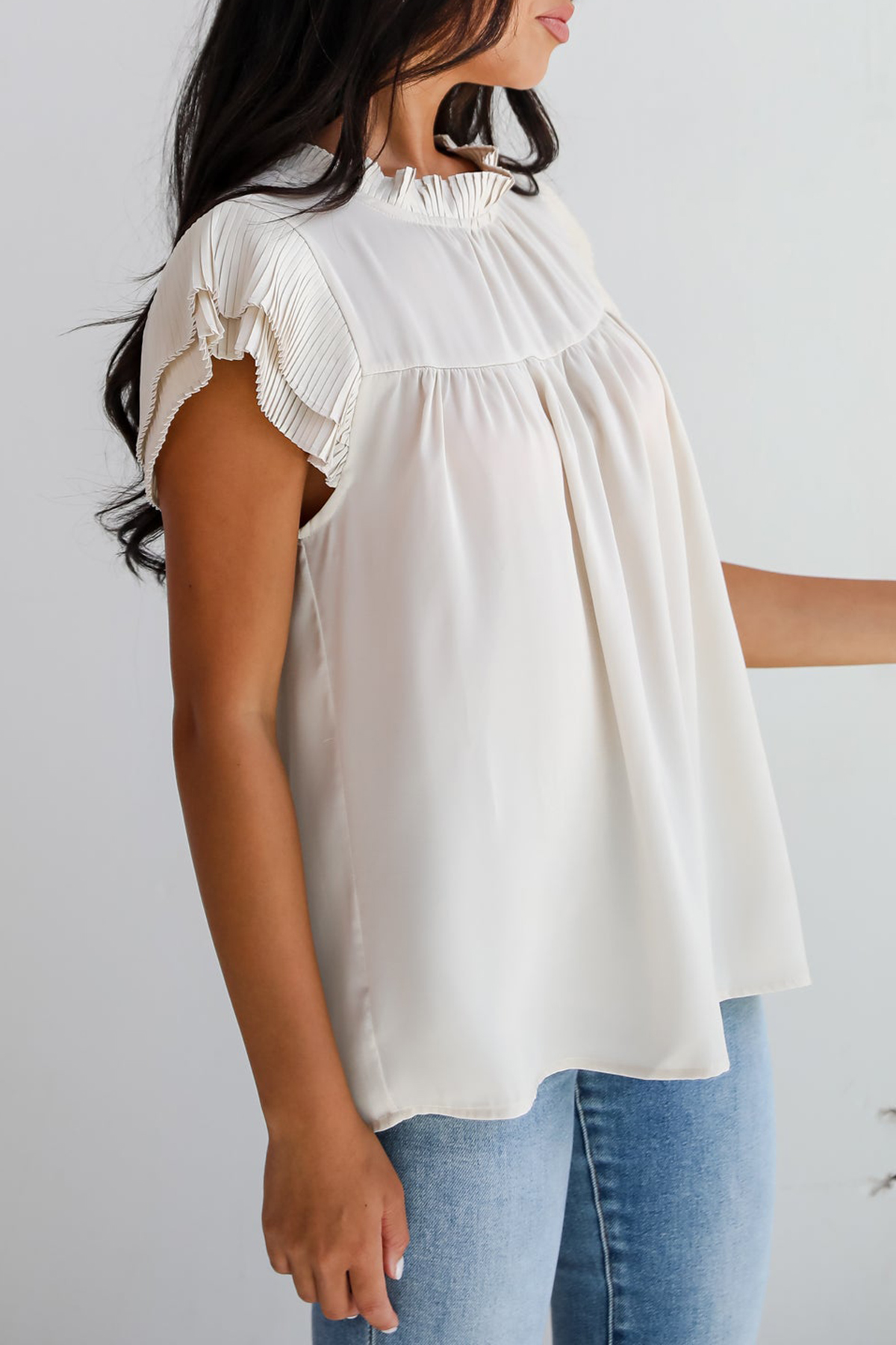 Convincing Aesthetic Cream Ruffle Blouse