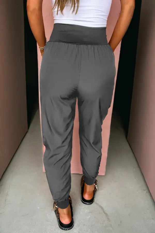 Relaxed High-Waist Slim-Fit Elastic-Waist Pocketed Cargo Jogger Pants