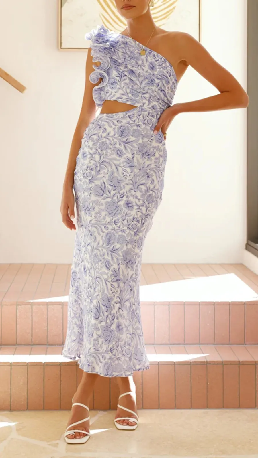 Side Cut Out Design Dress