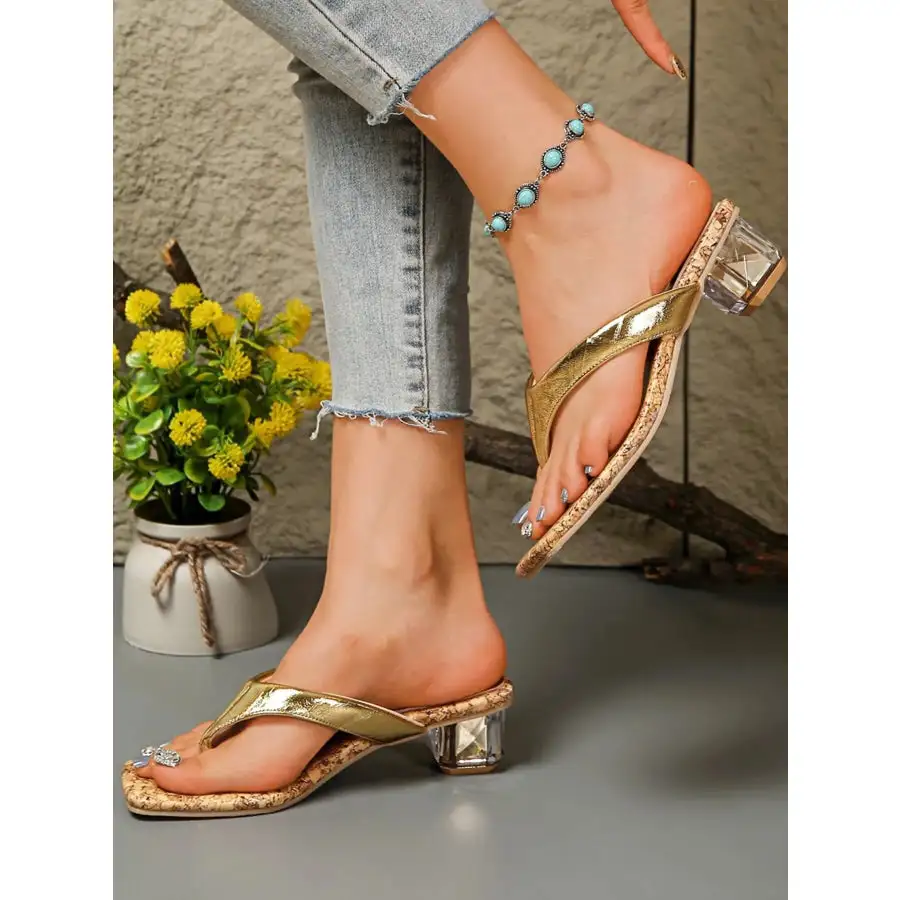 Toe Post Block Heels Sandals