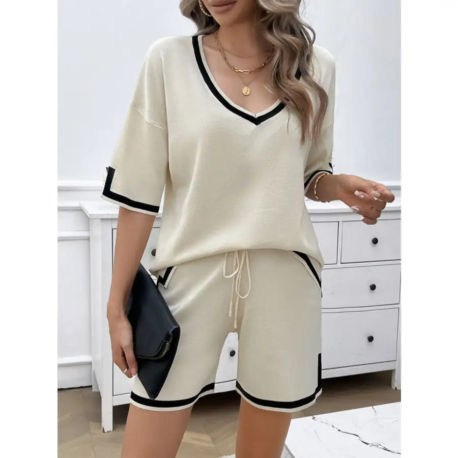Contrast Trim V Neck Top and Shorts Set